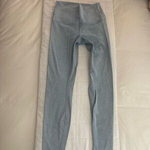 Light Blue Lululemon Wonder Under Leggings (size 4)